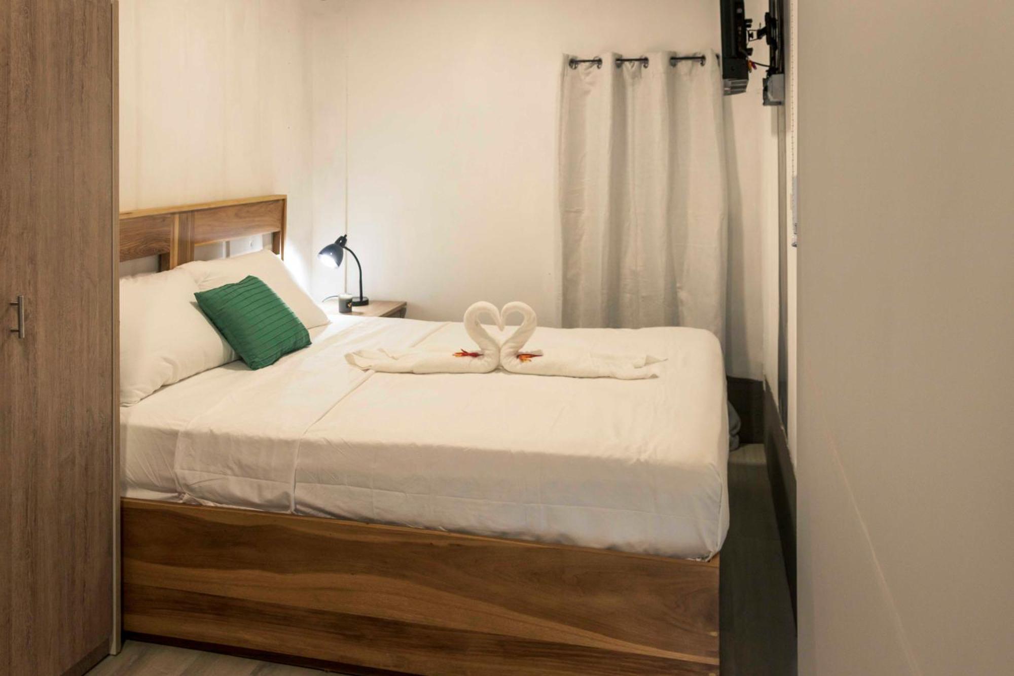 Emi'S Place Container Living Uvita Εξωτερικό φωτογραφία