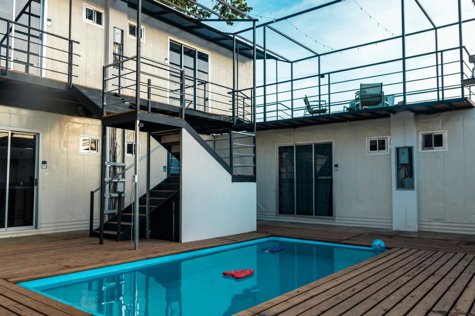 Emi'S Place Container Living Uvita Εξωτερικό φωτογραφία