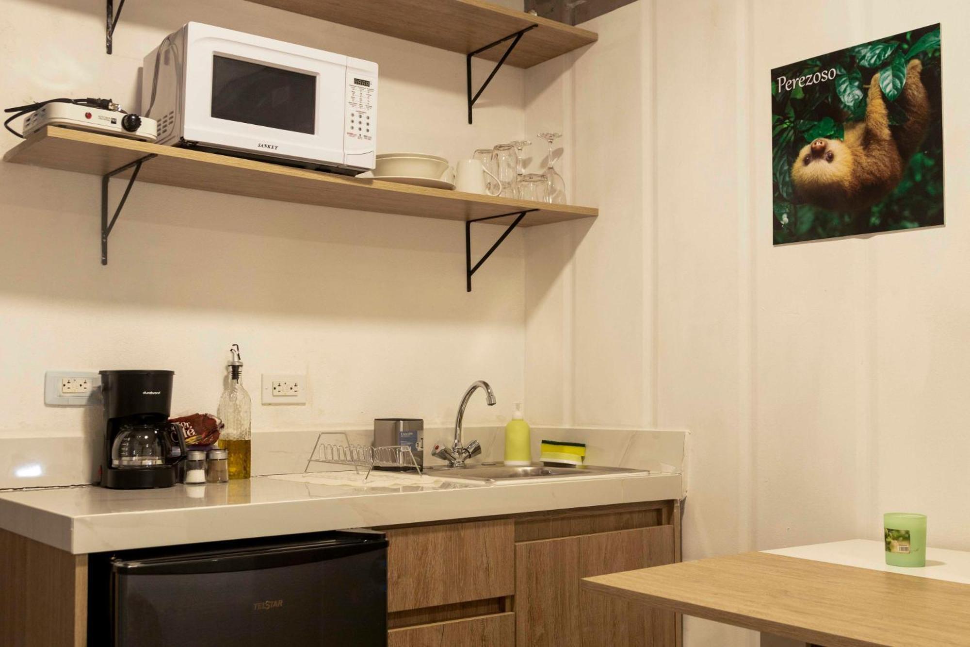 Emi'S Place Container Living Uvita Εξωτερικό φωτογραφία