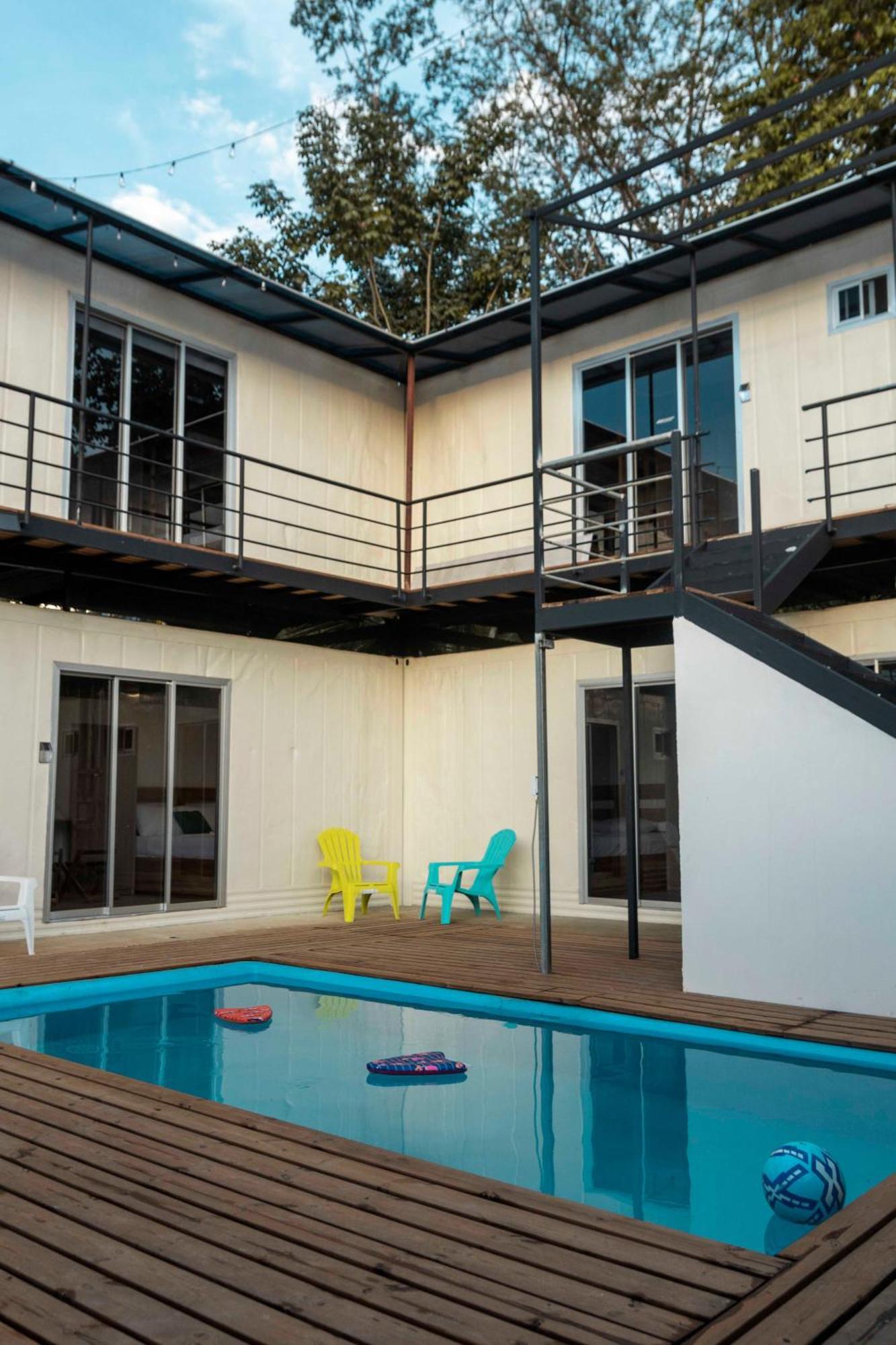 Emi'S Place Container Living Uvita Εξωτερικό φωτογραφία