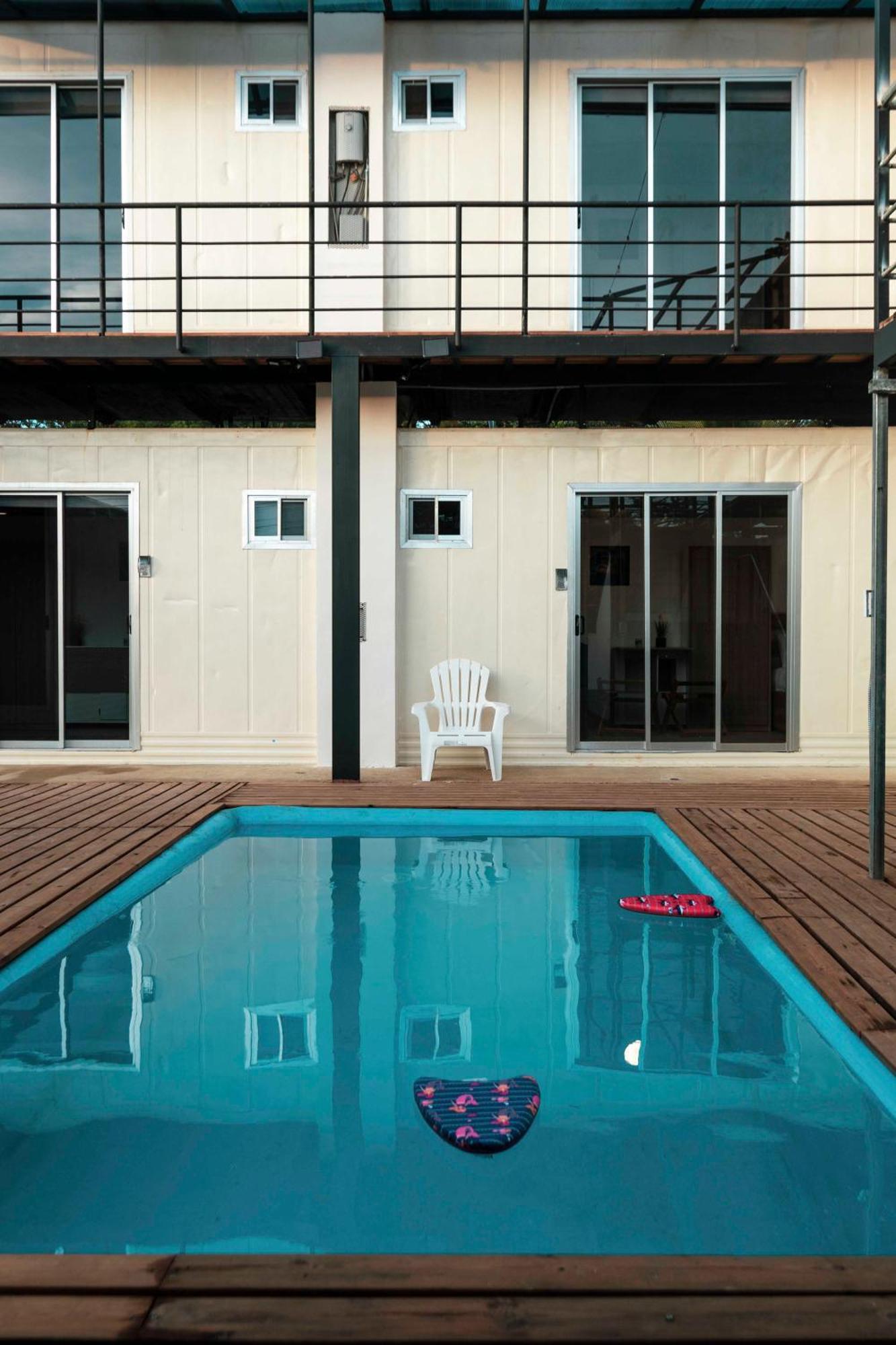 Emi'S Place Container Living Uvita Εξωτερικό φωτογραφία